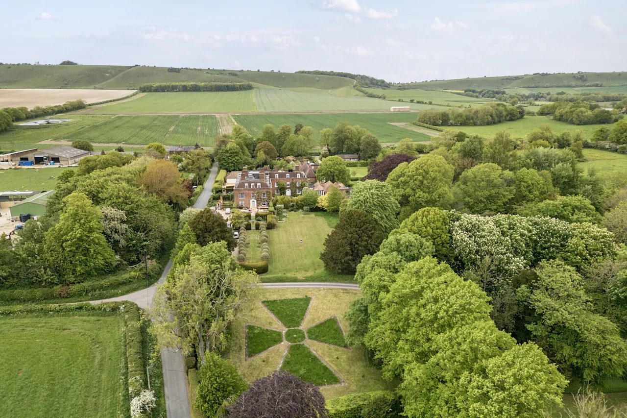 West Stowell, Marlborough, SN8, photo 7