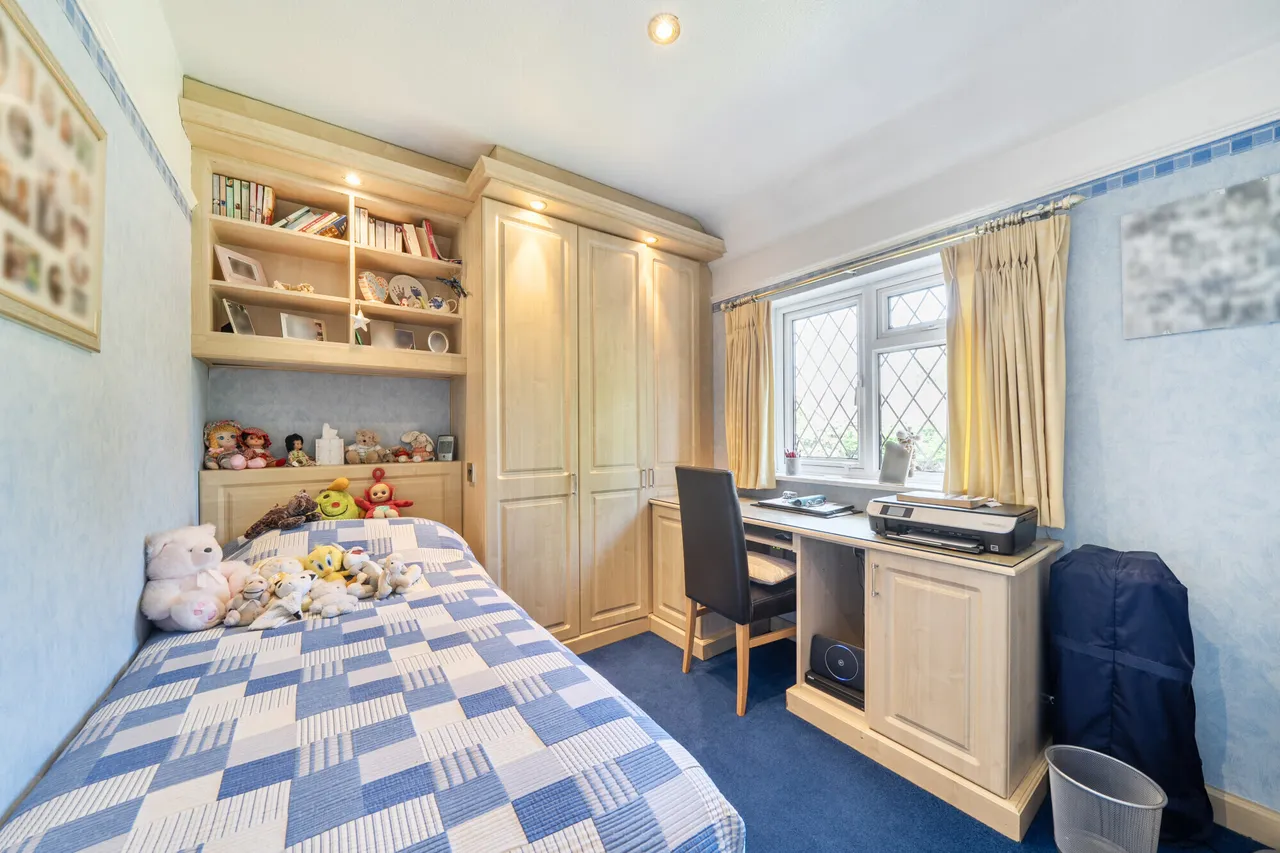 The Gardens, Watford, WD17, photo 11