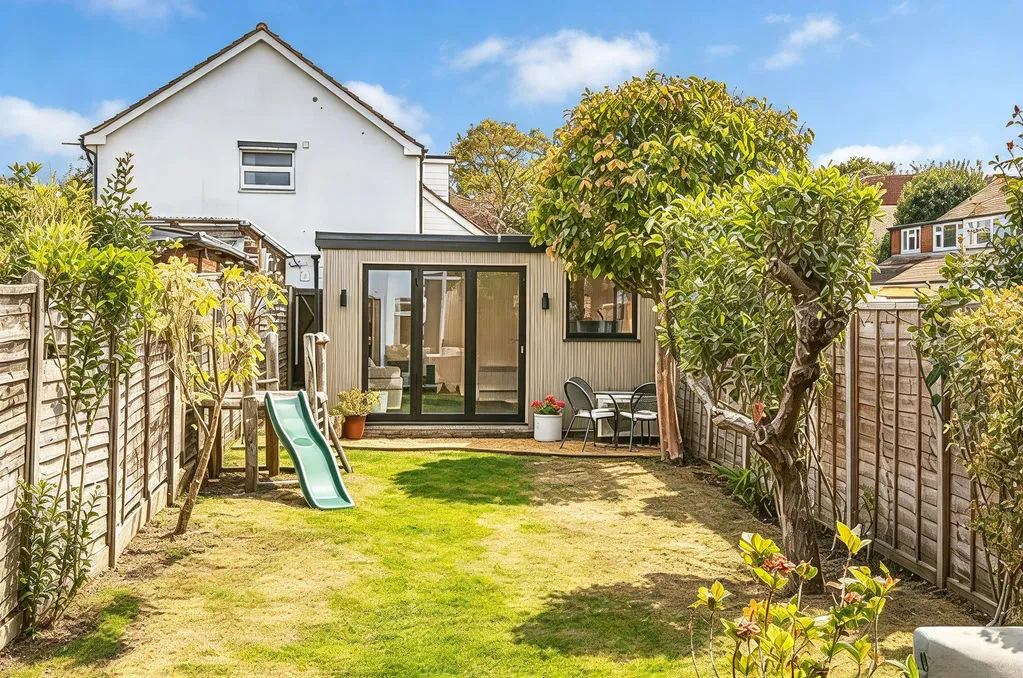 Sidney Road, Walton-On-Thames, KT12, photo 17