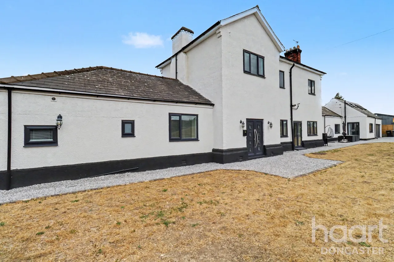 Station Road, Blaxton, DN9, photo 38
