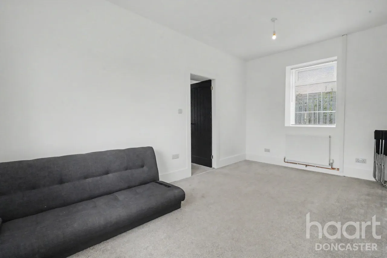 Station Road, Blaxton, DN9, photo 19