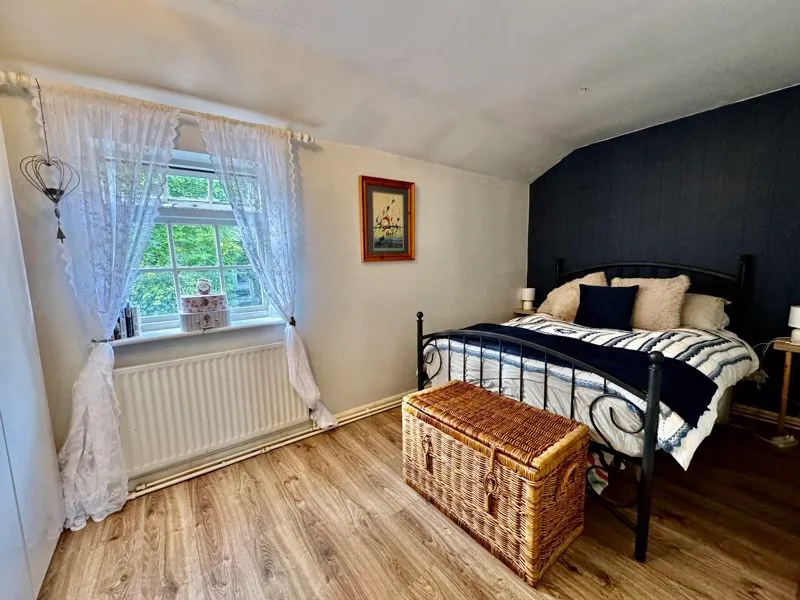 Wycombe Lane, Wooburn Green HP10 0HD, photo 6