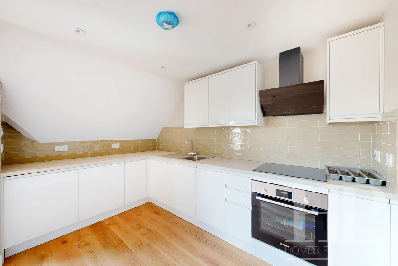 East Park, Crawley, RH10, photo 8