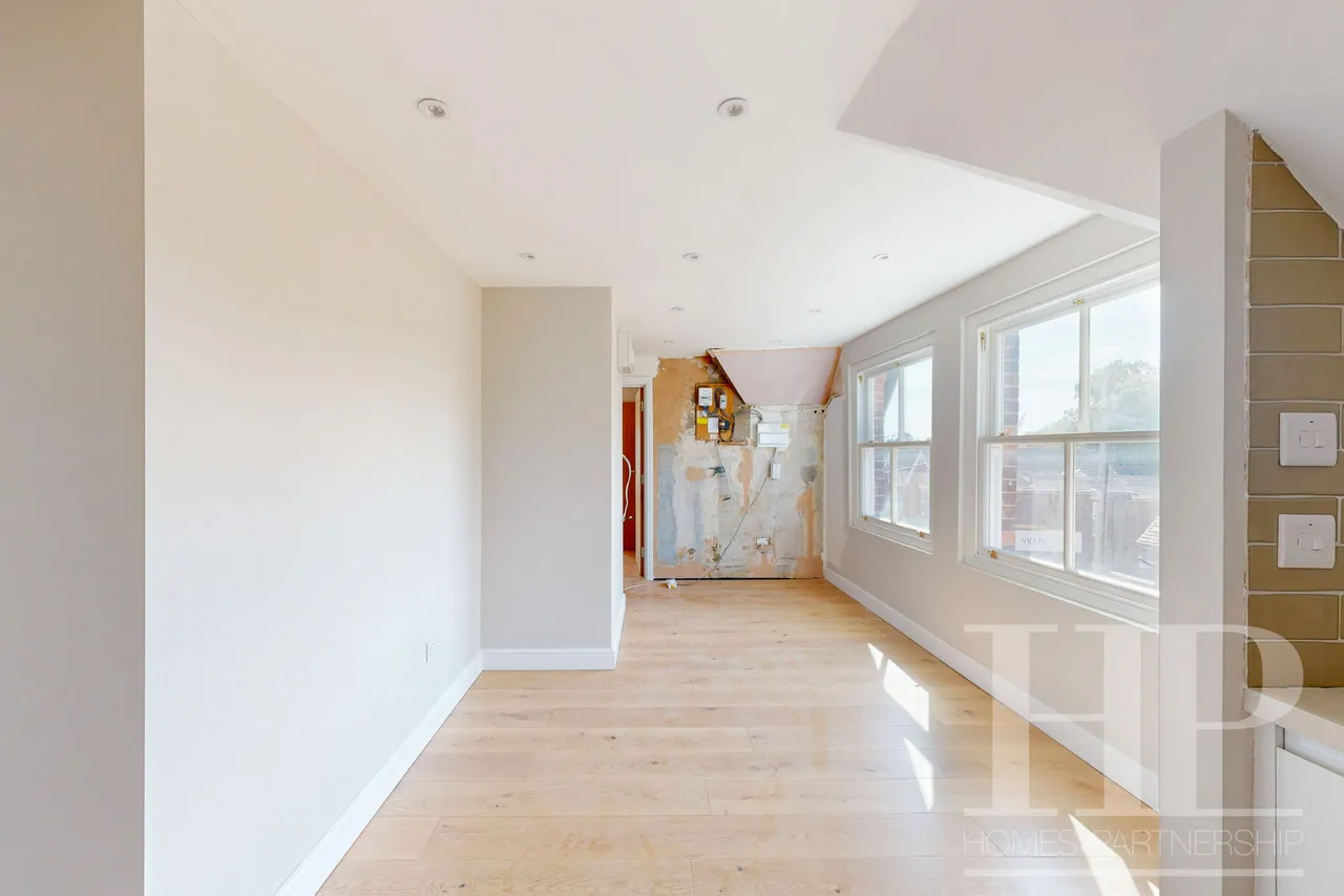 East Park, Crawley, RH10, photo 5