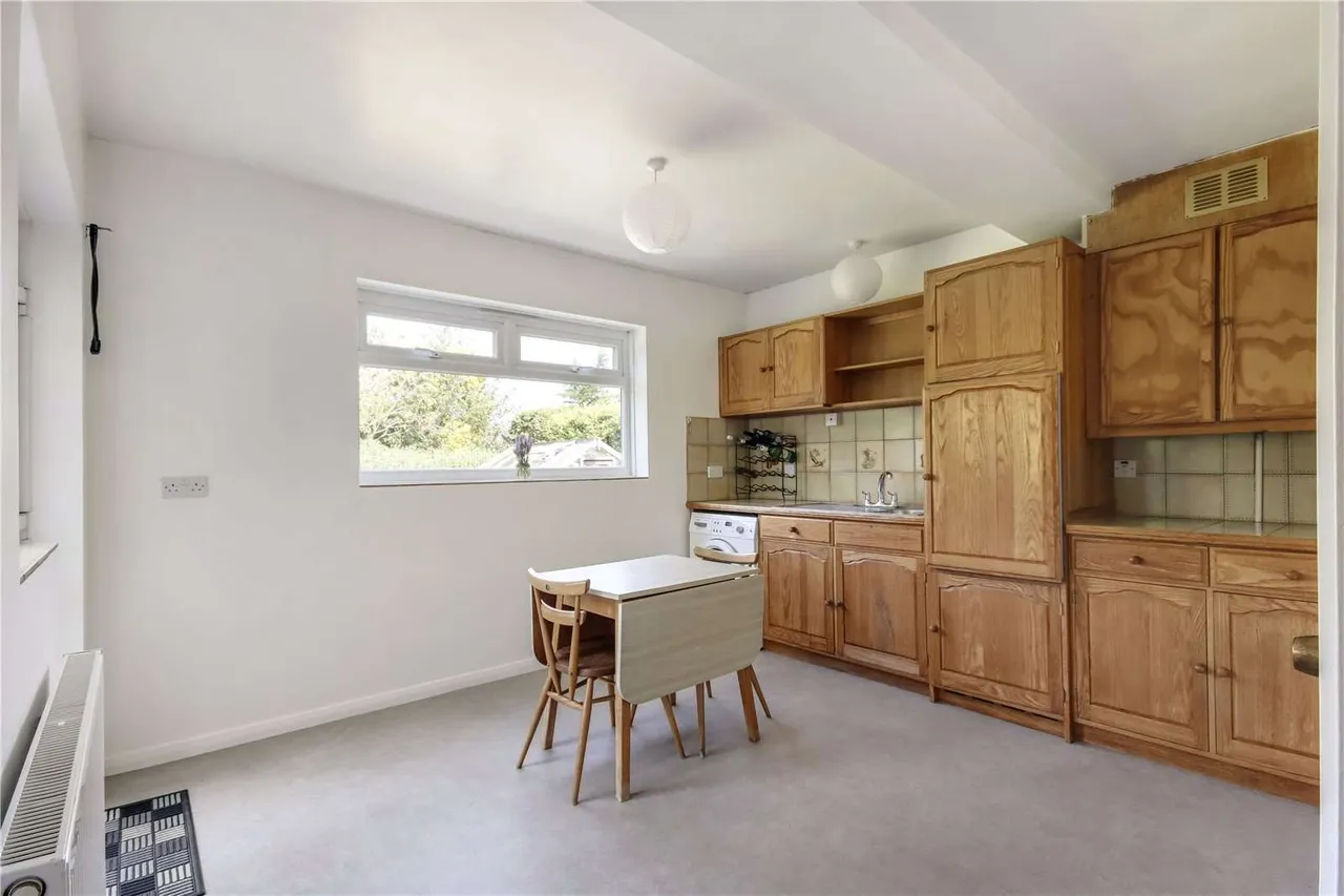 Forest Road, Tunbridge Wells, Kent, TN2 5JB, photo 11