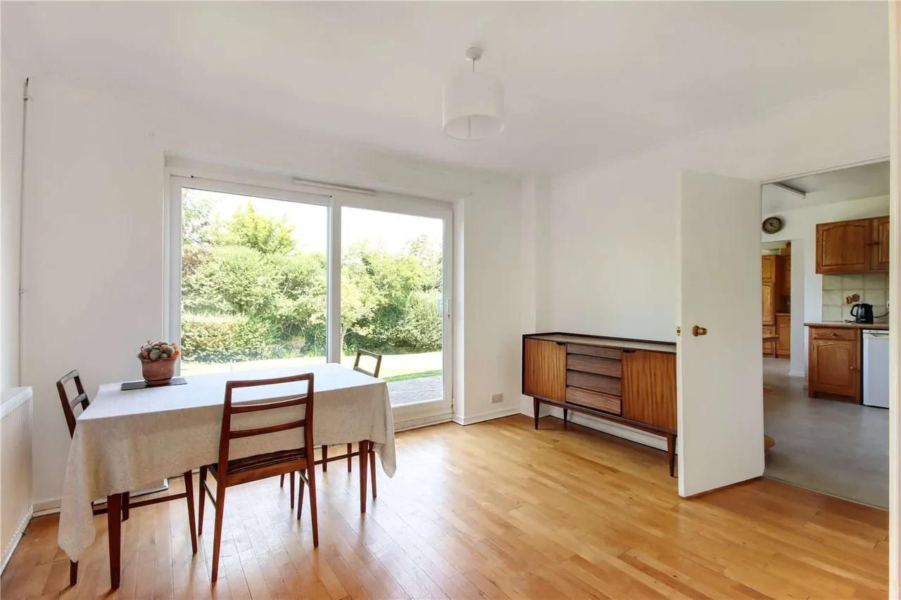 Forest Road, Tunbridge Wells, Kent, TN2 5JB, photo 7