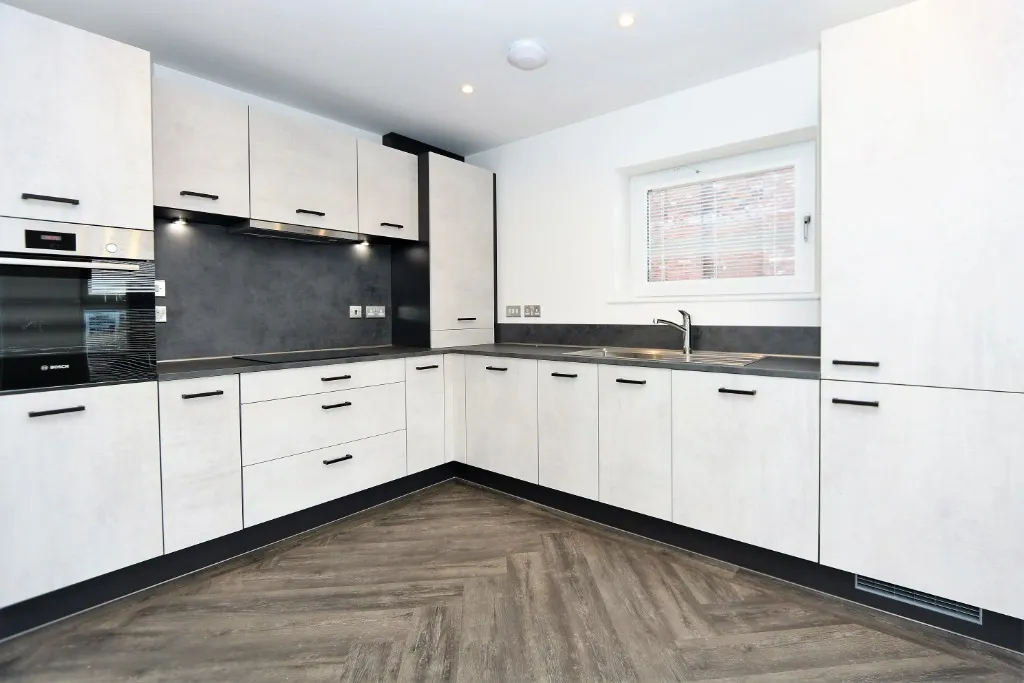 Festival Court, Glasgow, G51, photo 5
