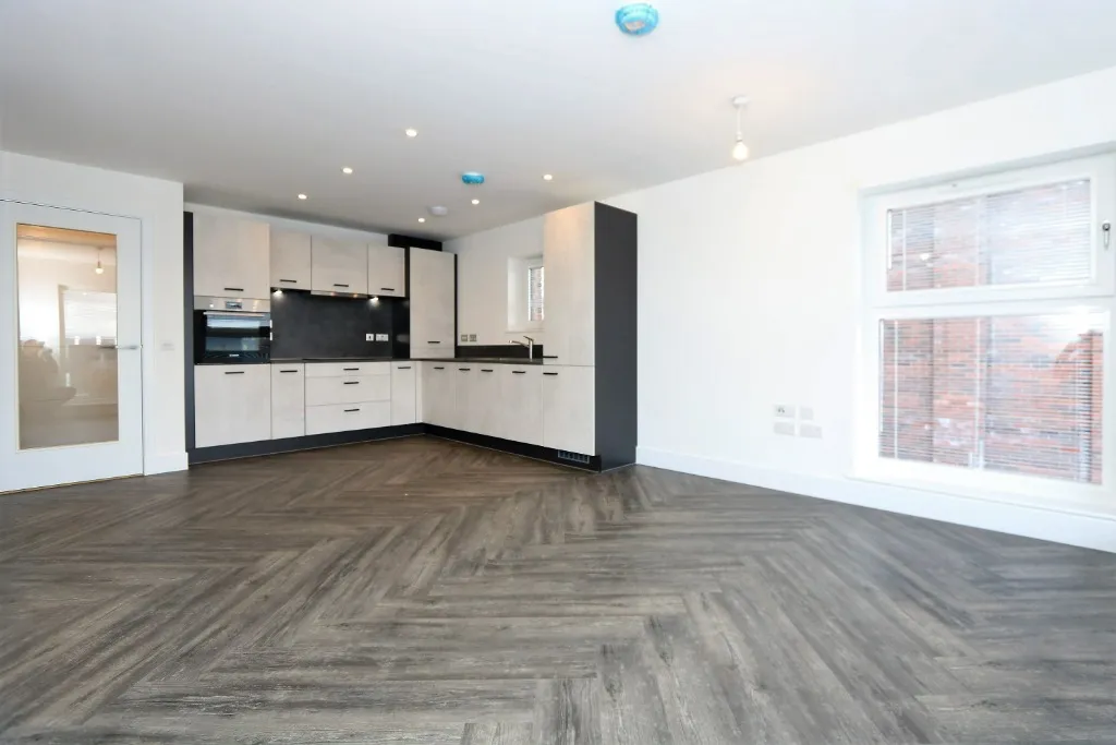 Festival Court, Glasgow, G51, photo 2
