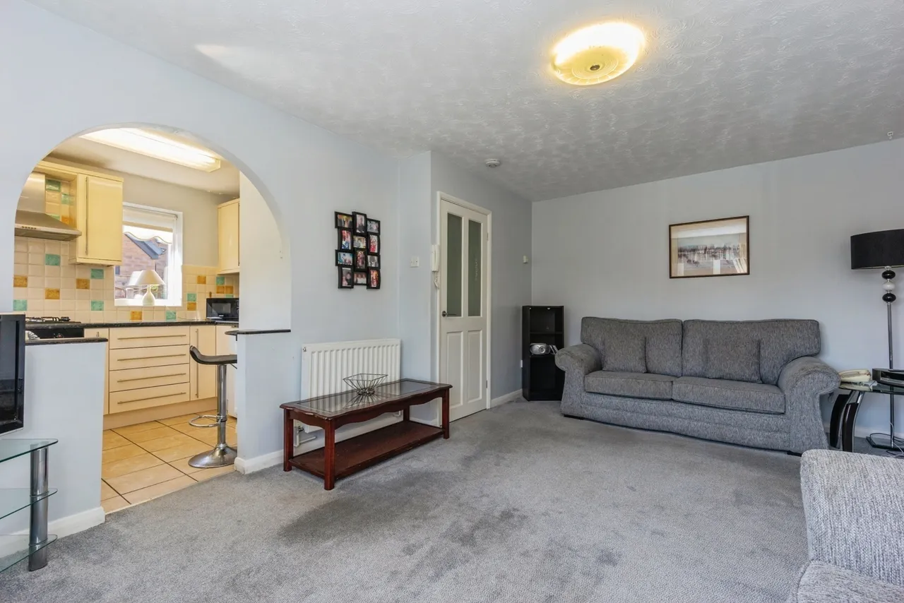 Camberwell Drive, Ashton-Under-Lyne, OL7, photo 4