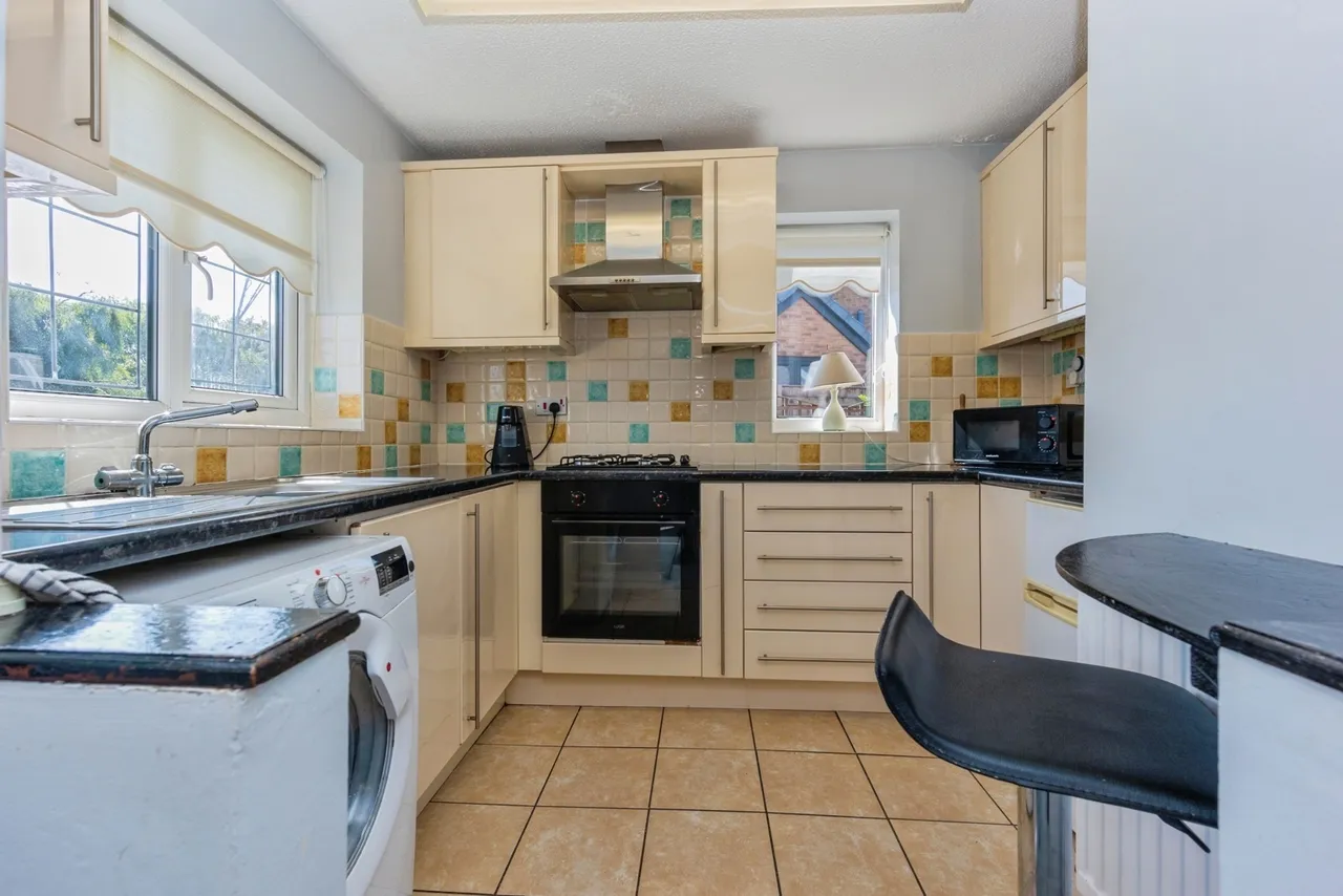 Camberwell Drive, Ashton-Under-Lyne, OL7, photo 5