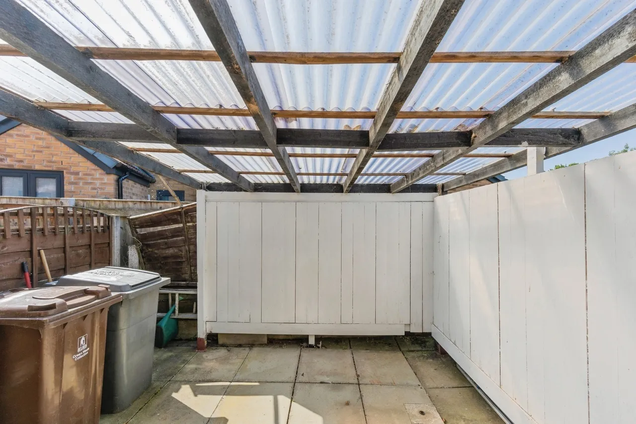 Camberwell Drive, Ashton-Under-Lyne, OL7, photo 13