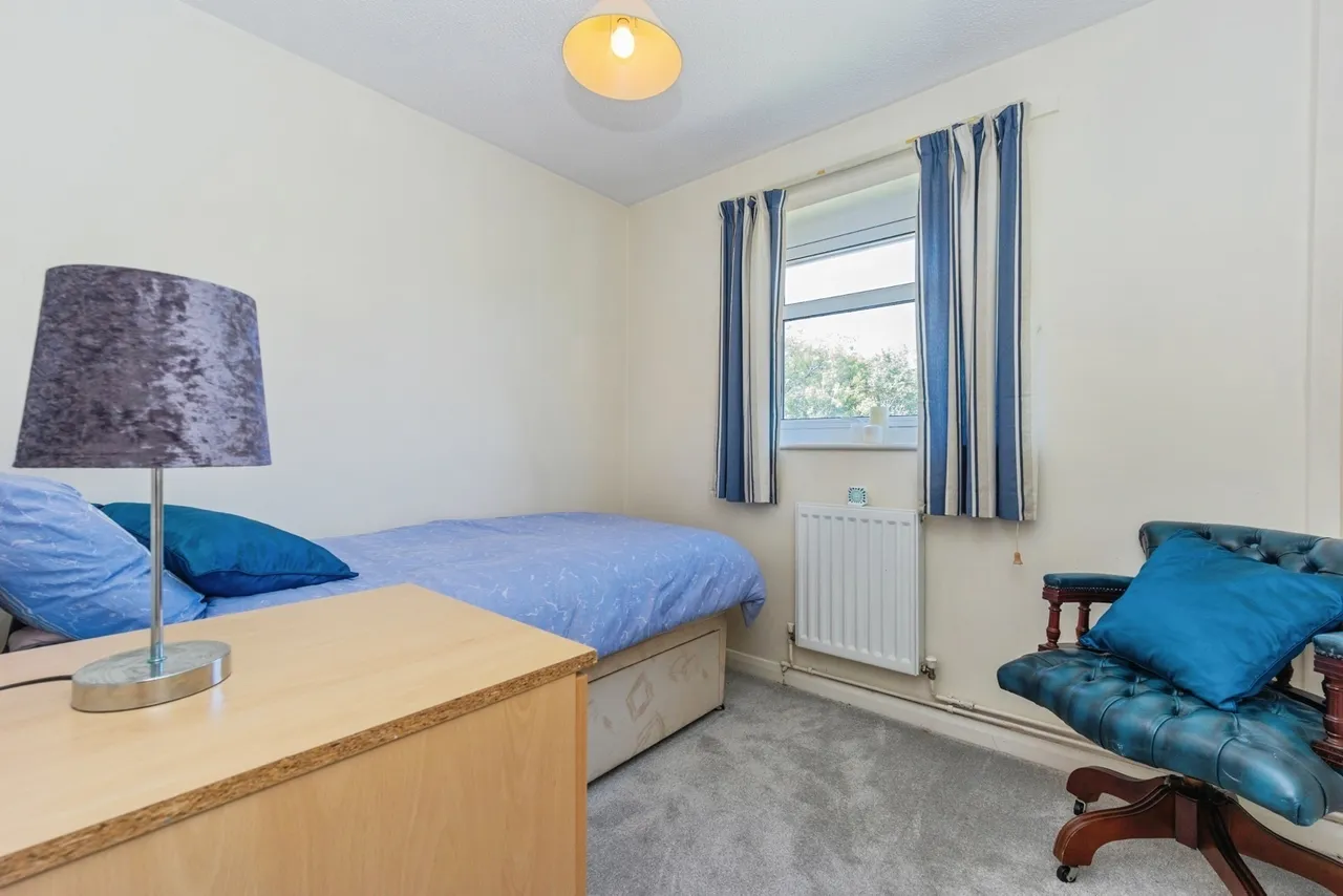 Camberwell Drive, Ashton-Under-Lyne, OL7, photo 11