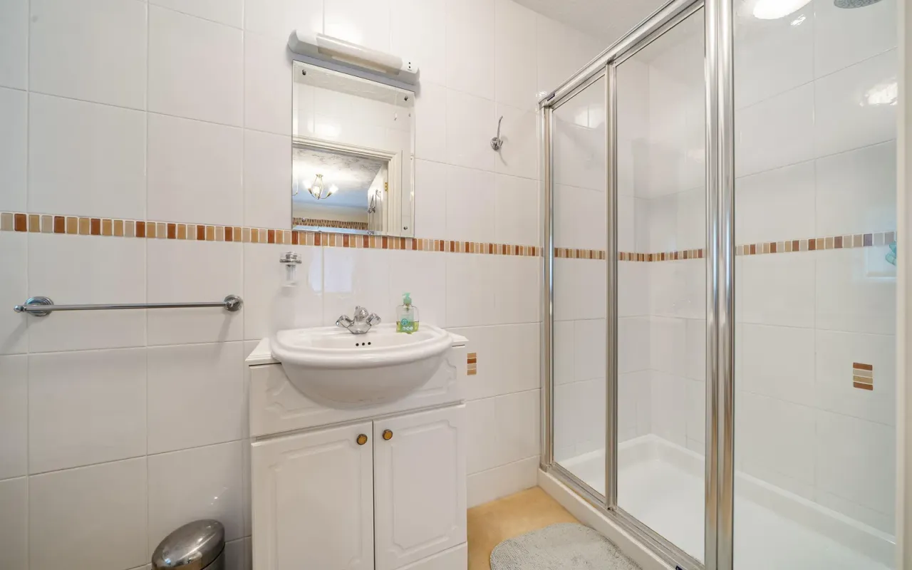 The Paddock, Biddenham, Bedford, photo 14