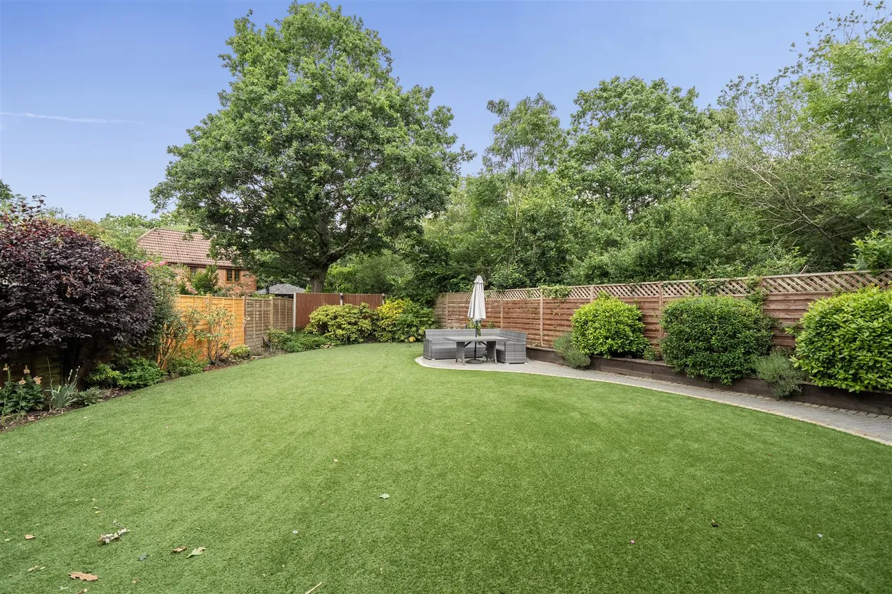 Hanoverian Way, Whiteley, photo 19