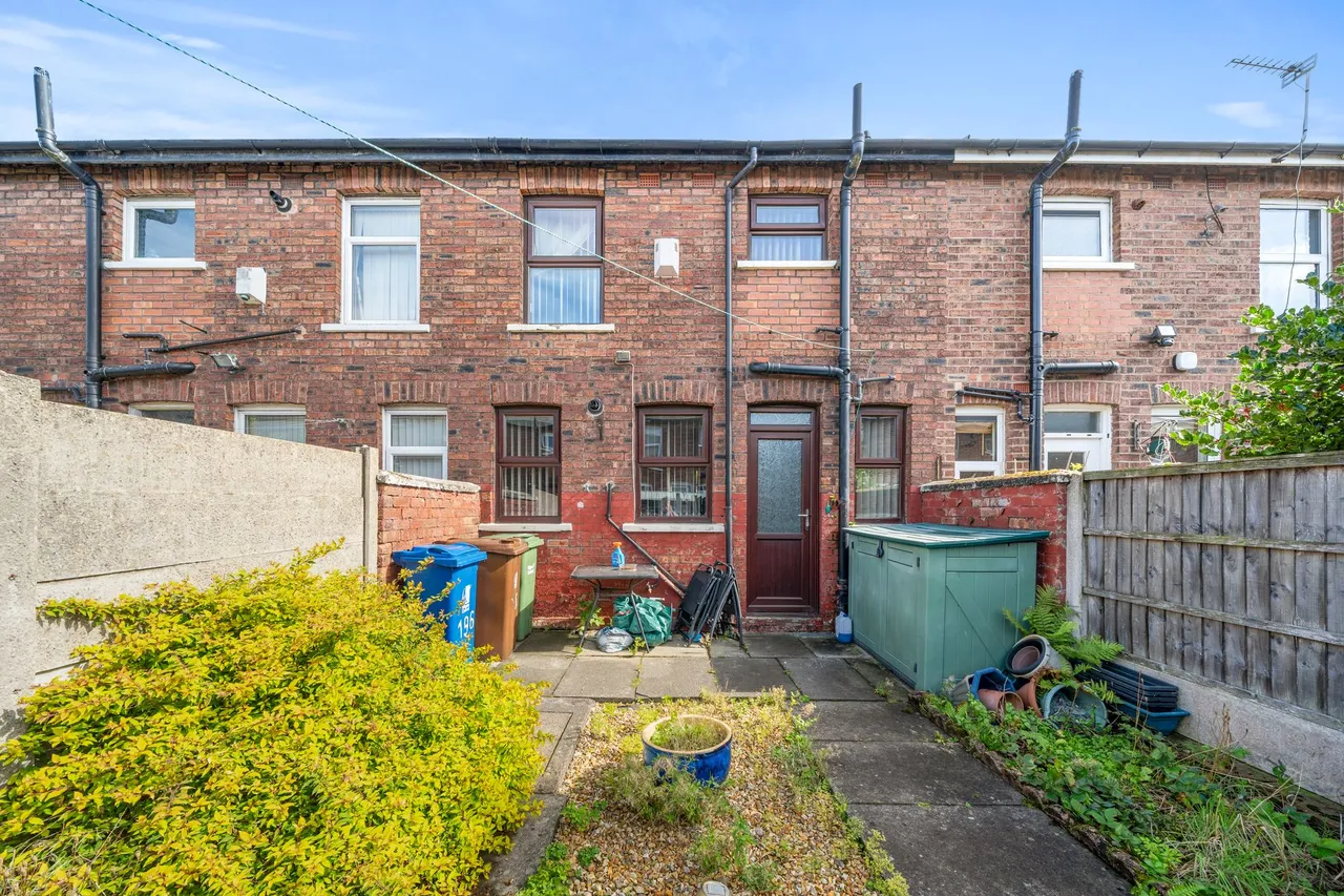 Warrington Road, Leigh, WN7, photo 7