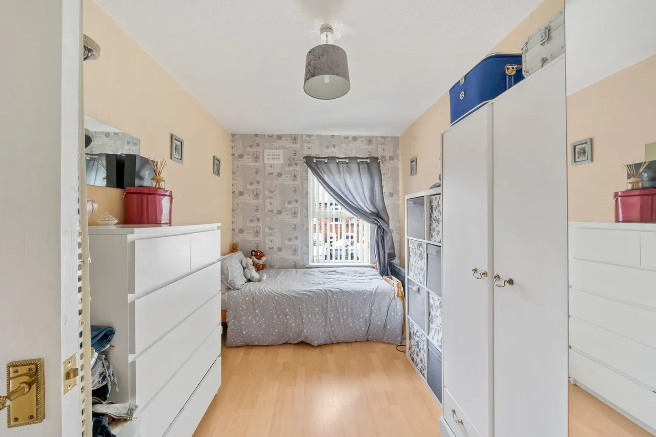 Warrington Road, Leigh, WN7, photo 11