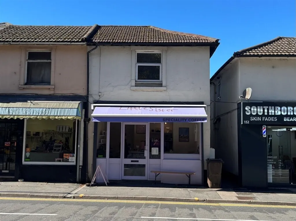 2 bed flat for sale, London Road, Southborough, TN4