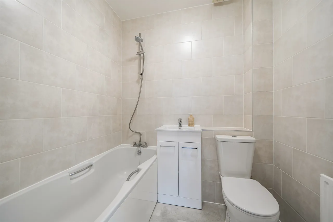 Queens Road, Enfield, EN1, photo 9