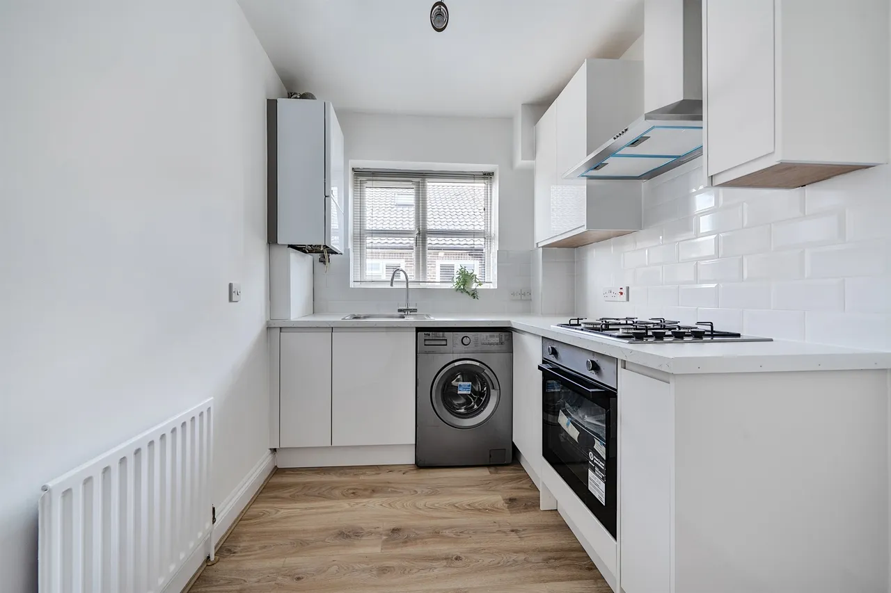 Queens Road, Enfield, EN1, photo 4