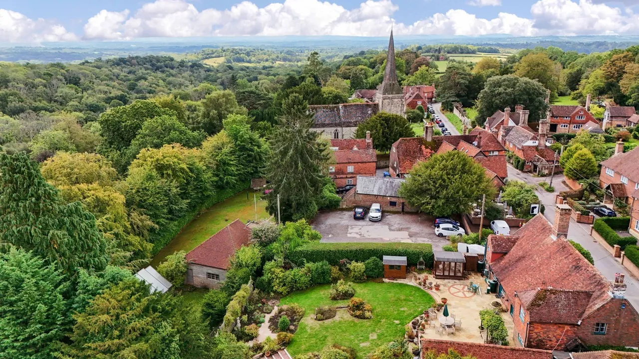 North Lane, West Hoathly, RH19, photo 24