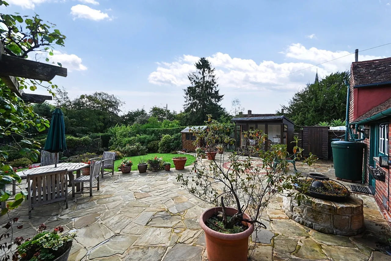 North Lane, West Hoathly, RH19, photo 12