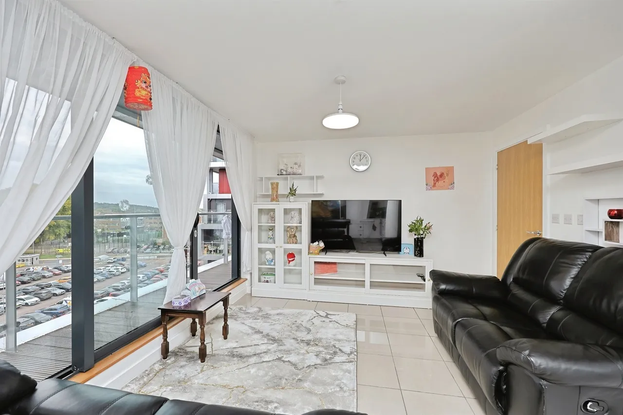 Geoffrey Watling Way, Norwich, NR1, photo 2