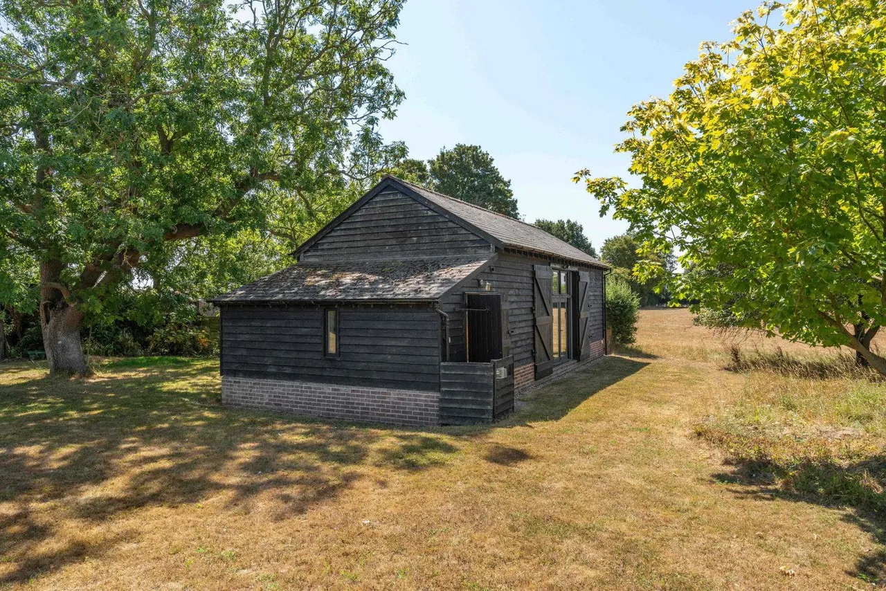 Upwick Lodge, Upwick Green, SG11, photo 57