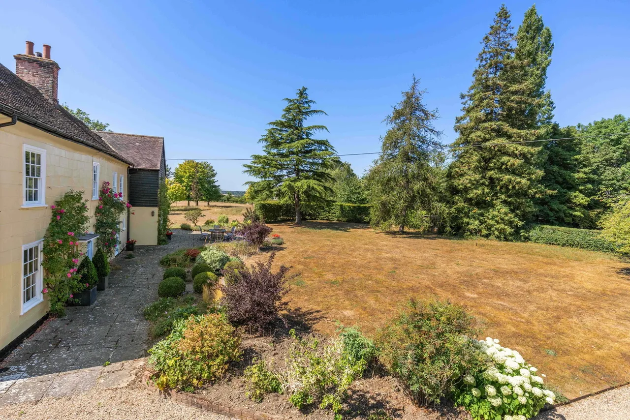 Upwick Lodge, Upwick Green, SG11, photo 62