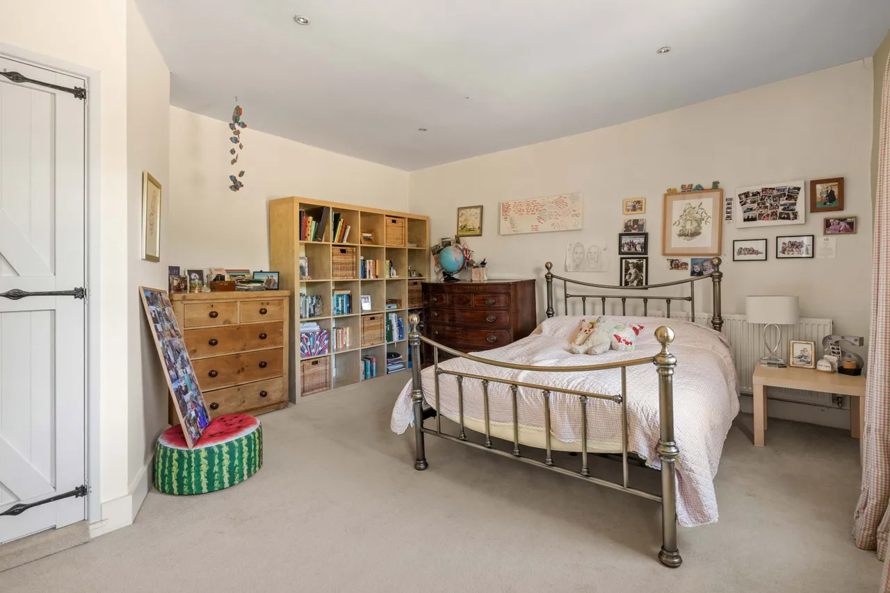 Upwick Lodge, Upwick Green, SG11, photo 39
