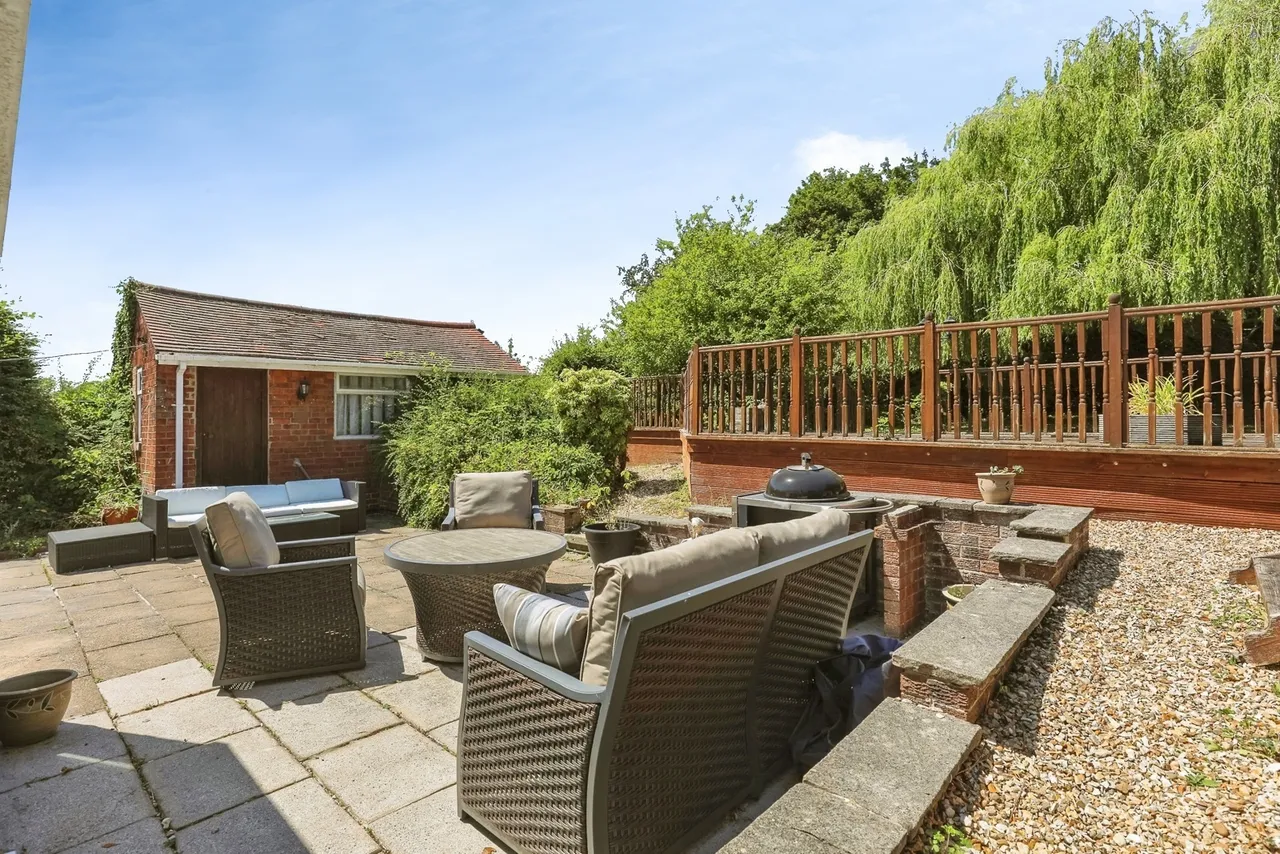 Broad Carr Road, BARNSLEY, South Yorkshire, S74, photo 3
