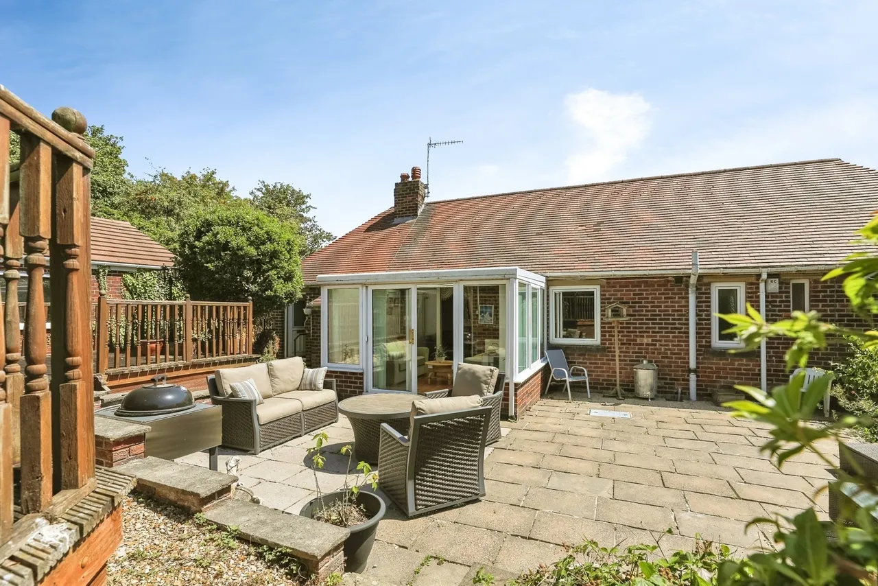 Broad Carr Road, BARNSLEY, South Yorkshire, S74, photo 12