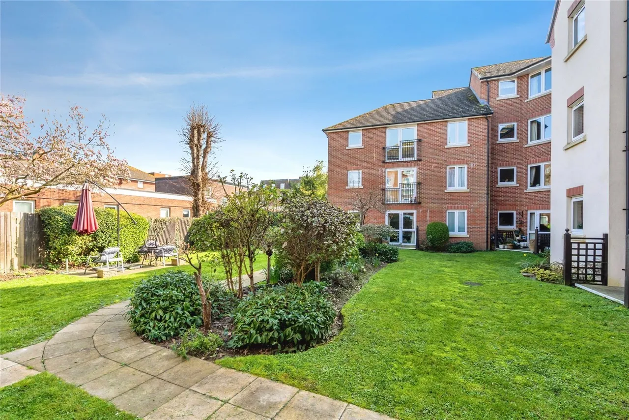 Stockbridge Road, Chichester, PO19, photo 21