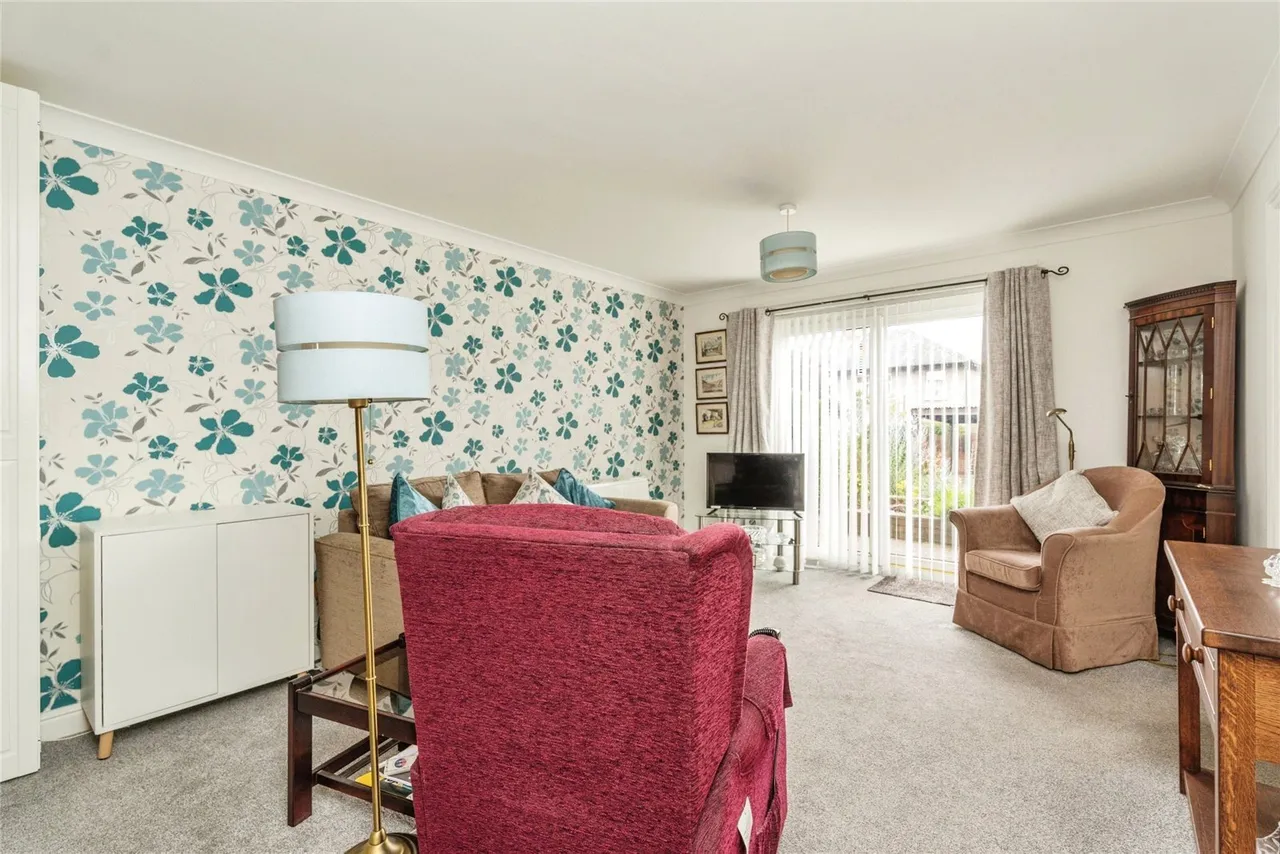 Regents Park Road, Southampton, SO15, photo 9