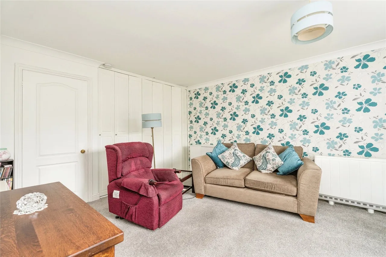 Regents Park Road, Southampton, SO15, photo 8