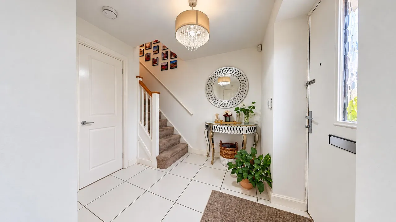Simford Way, Whitehouse, photo 7