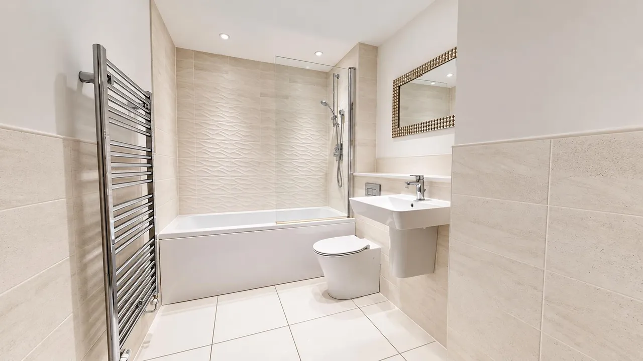 Simford Way, Whitehouse, photo 13