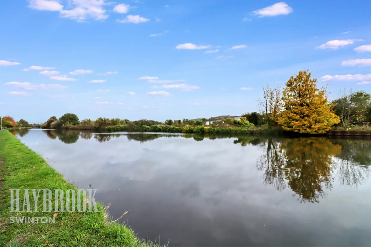 Wharf Road, Kilnhurst, photo 14