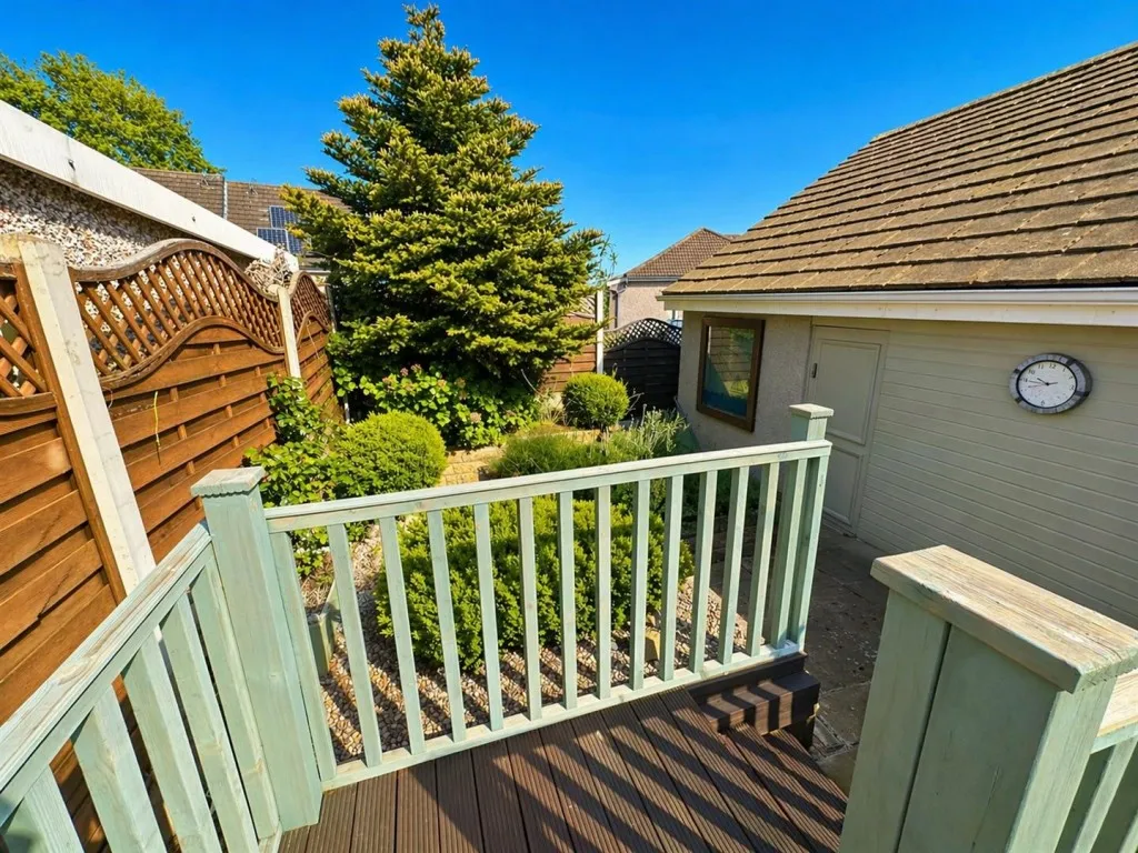 Robin Close, Eccleshill, photo 24