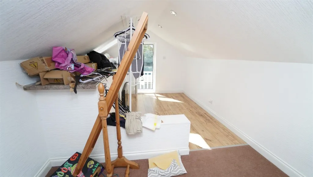 Robin Close, Eccleshill, photo 12