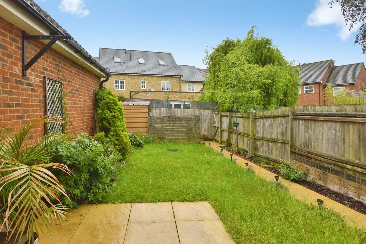 Frampton Grove, Westcroft, MK4, photo 12