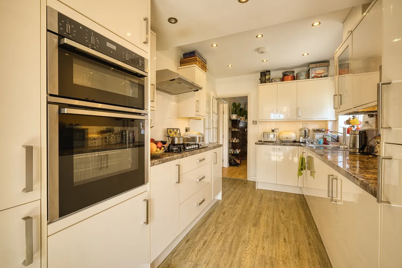 Hugin Avenue, Broadstairs, CT10, photo 9