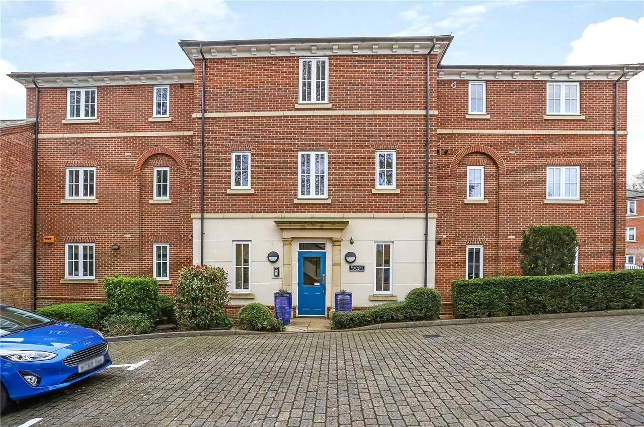 Braemore Court, Marnhull Rise, Winchester, SO22, photo 10