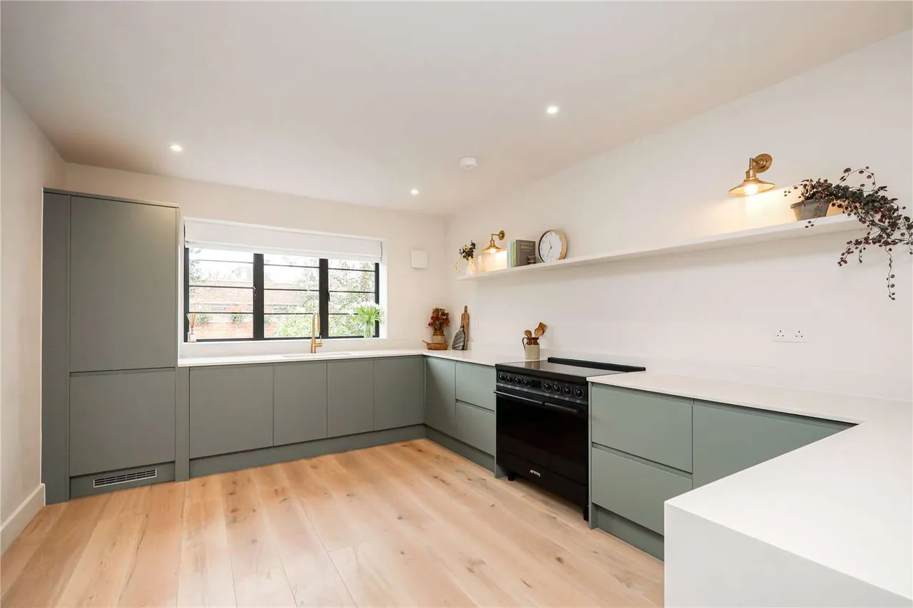 Lancaster Road, Wimbledon, London, SW19 5DA, photo 3