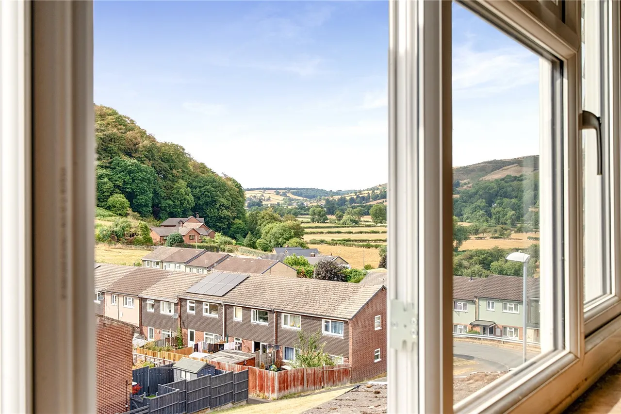 Radnor Drive, Knighton, Powys, LD7 1HN, photo 16