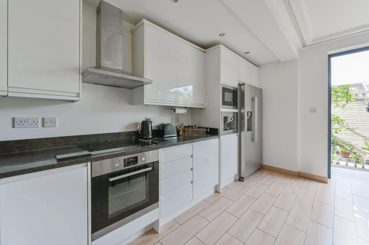 London, SW16, photo 6