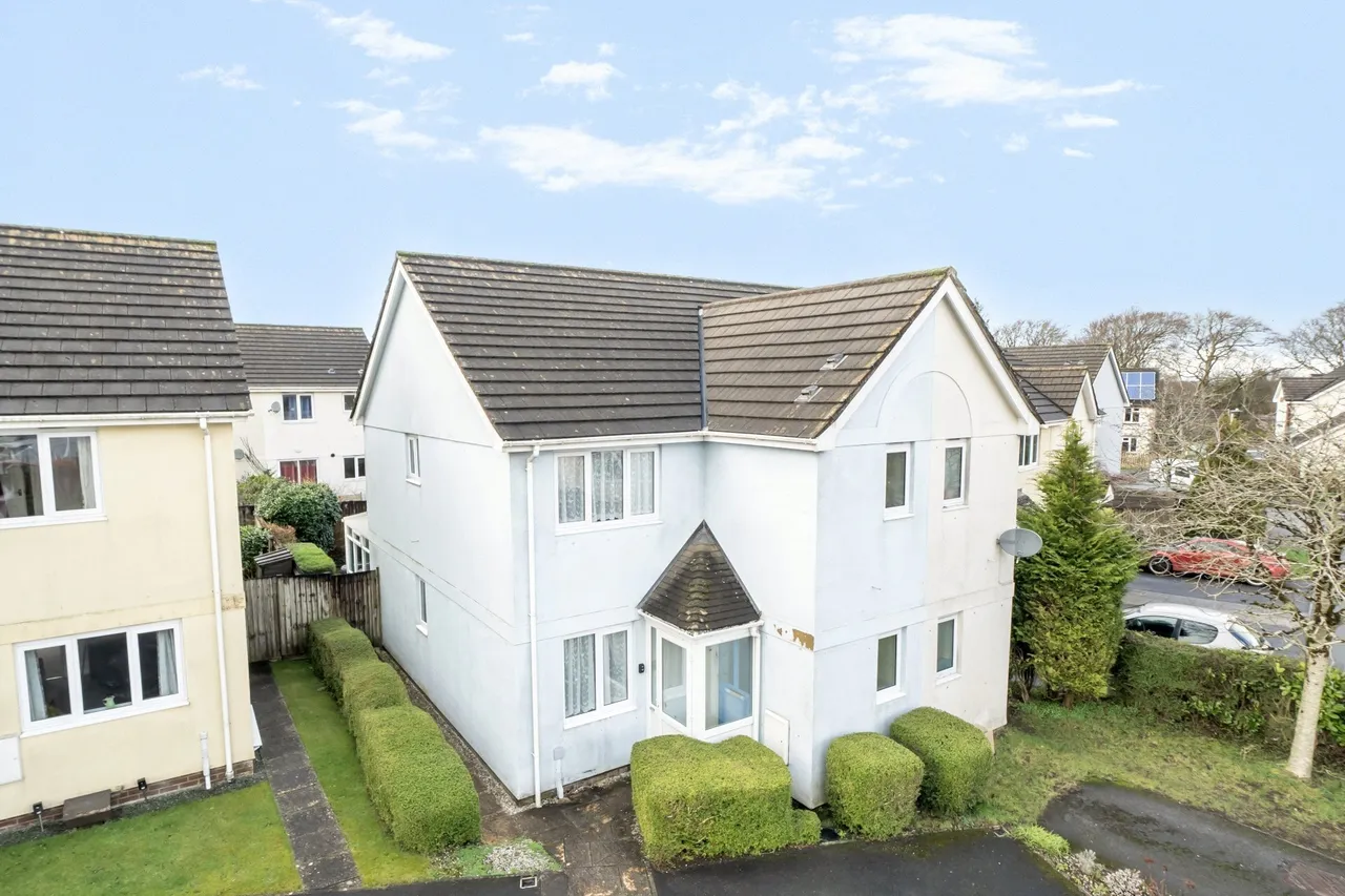 3 bed property for sale, Vixen Tor Close, Okehampton, EX20