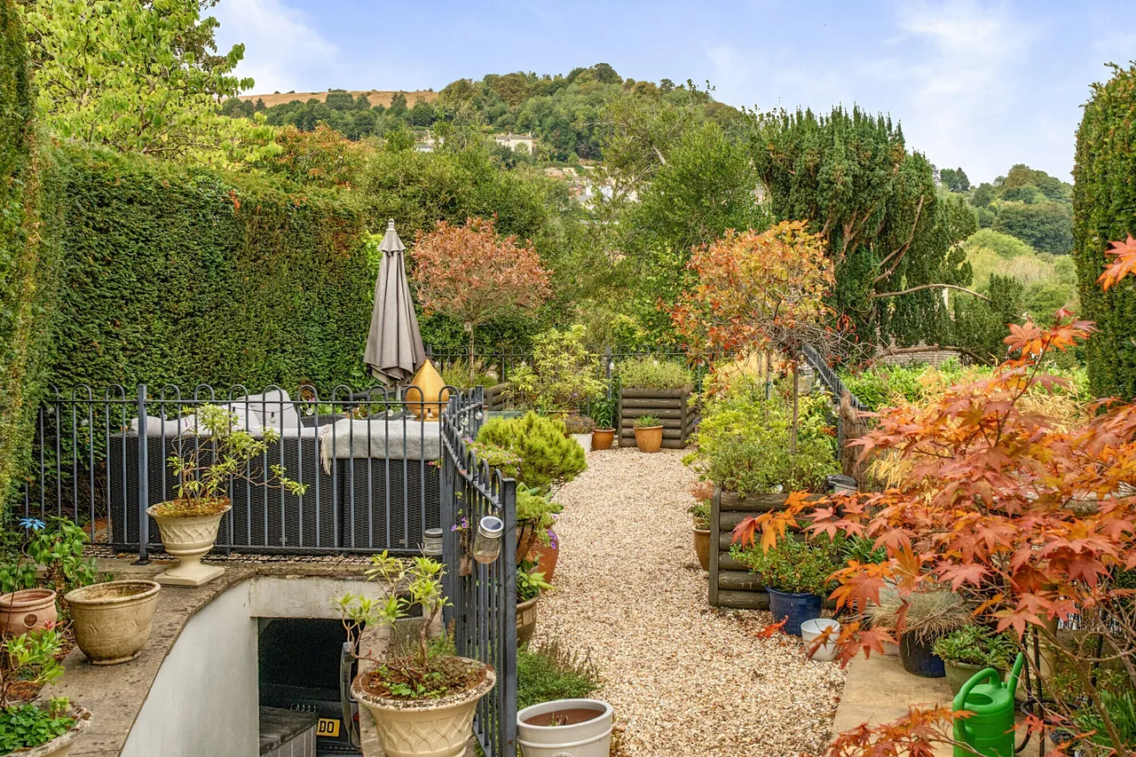 Thrupp Lane, Stroud, GL5, photo 3