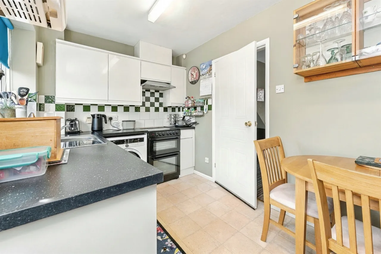 Horse Bank Drive, Lockwood, HD4, photo 2