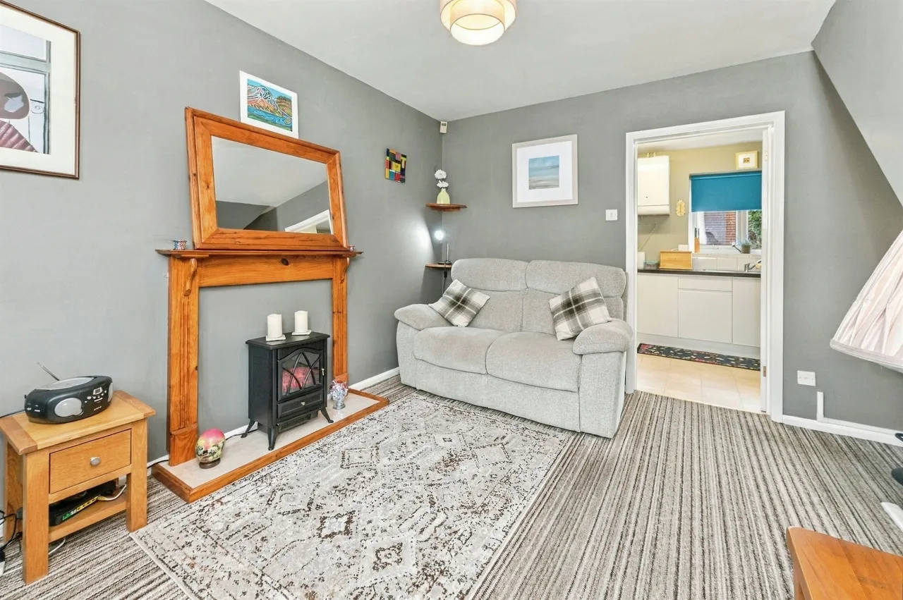 Horse Bank Drive, Lockwood, HD4, photo 6