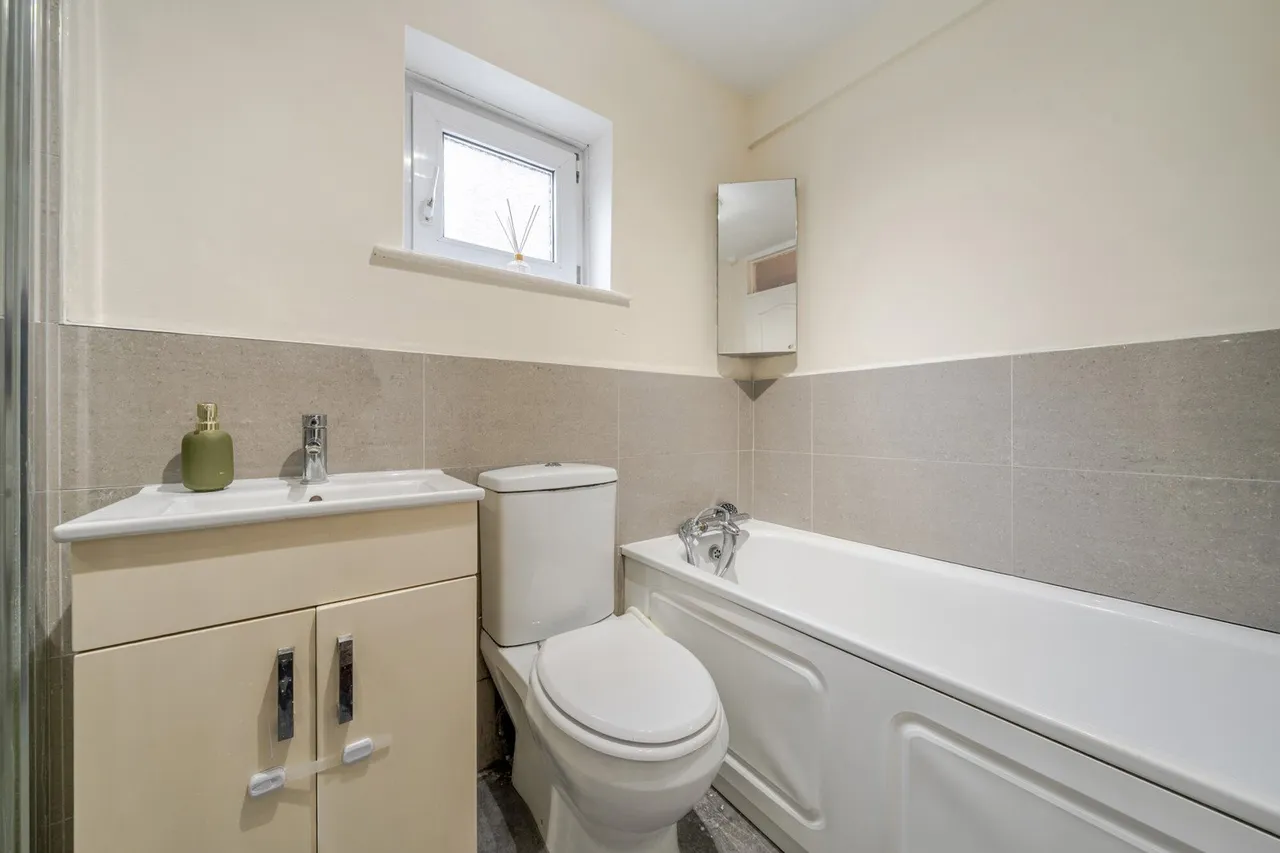 Alers Road, DA6, photo 11